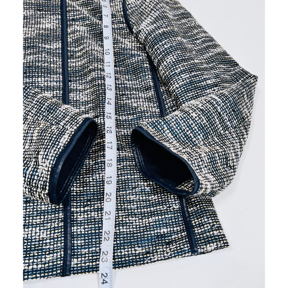 Lafayette 148 New York Woman’s Blazer Blue White Jacket, Size L Leather Trim - Picture 6 of 16